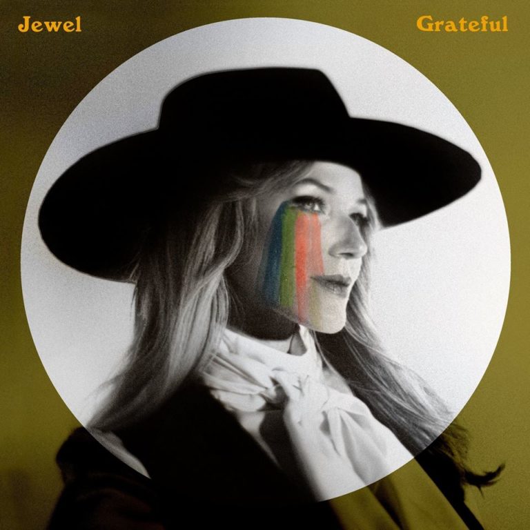 Jewel pubblica la nuova canzone “Grateful” – Audio e Testo