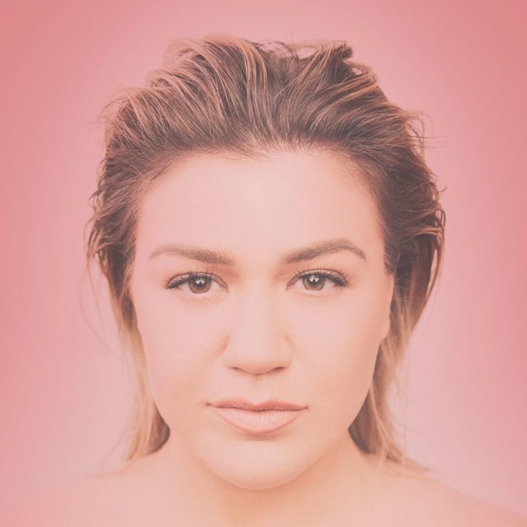 Kelly Clarkson  ‘I Dare You’ è il nuovo singolo – Audio