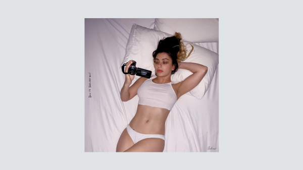 “How I’m Feeling Now” di Charli XCX: Recensione Album