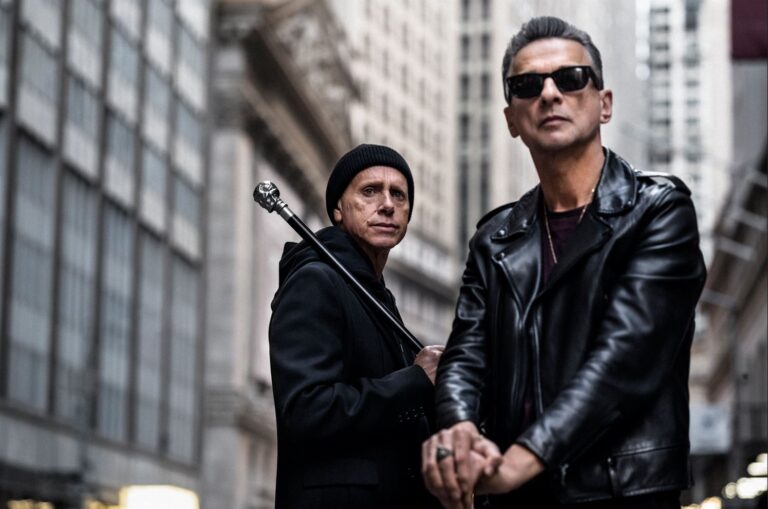 Ghosts Again dei Depeche Mode: testo e video