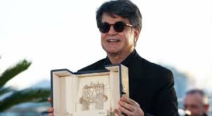 Cannes 2025, Palma d’Oro a Jafar Panahi: il festival premia un cinema che non chiede permesso
